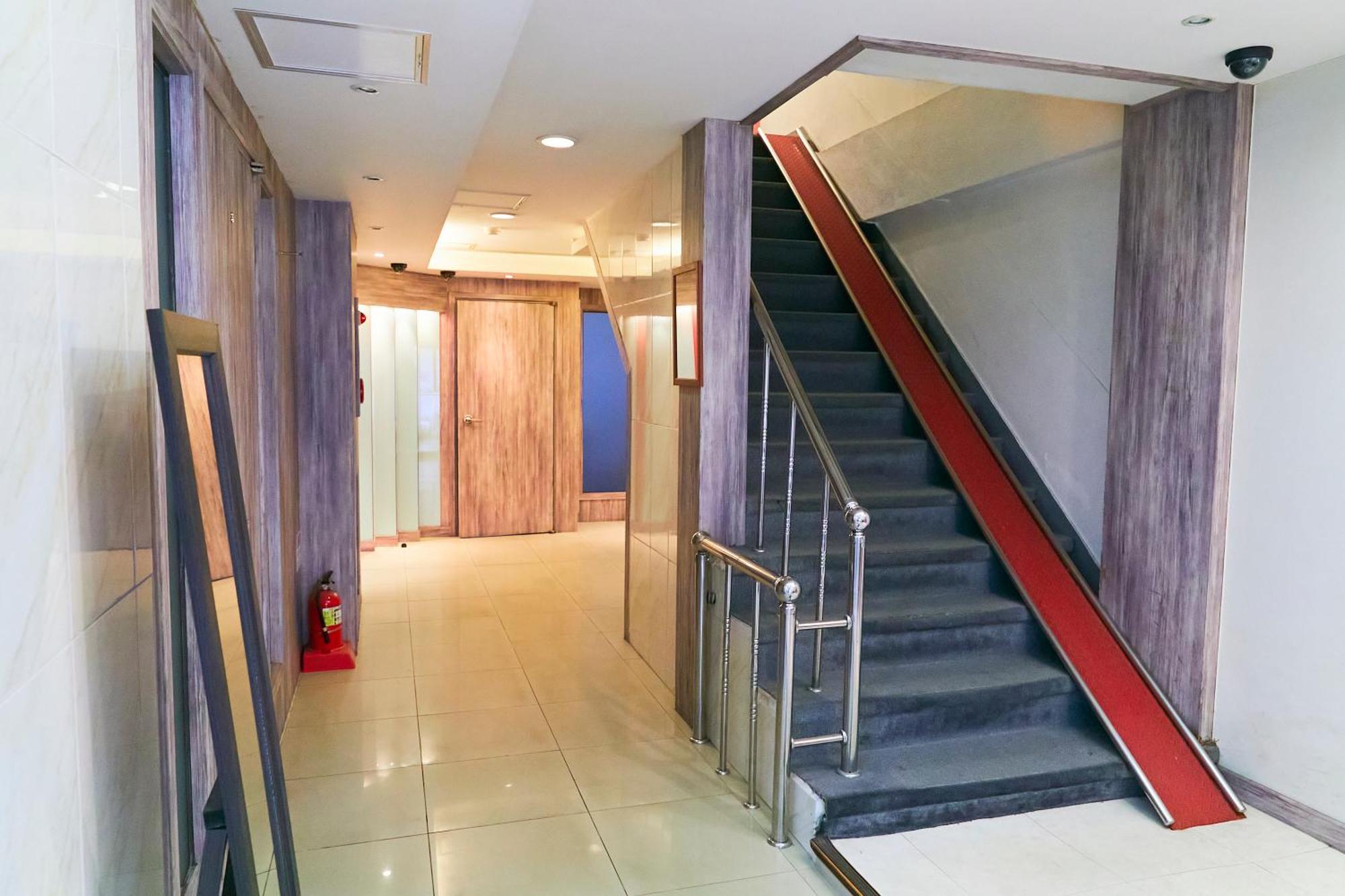 Travelers A Korea Hostel Seoul Exterior photo